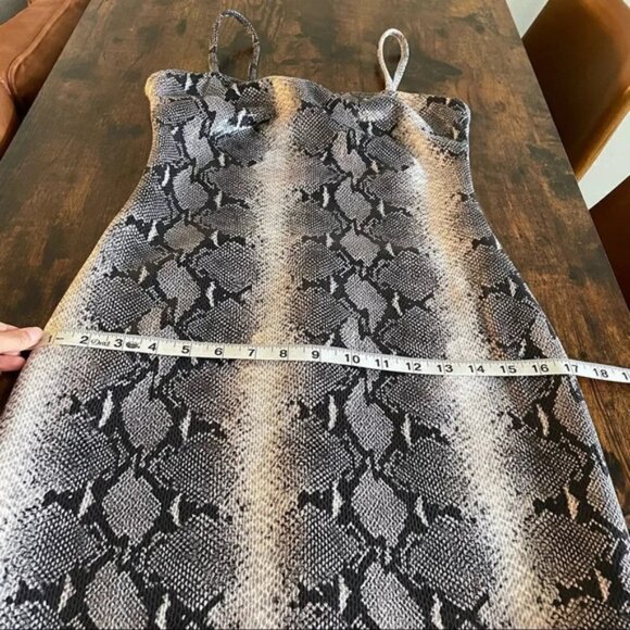 Motel snake print slip Bodycon dress - Picture 9 of 15